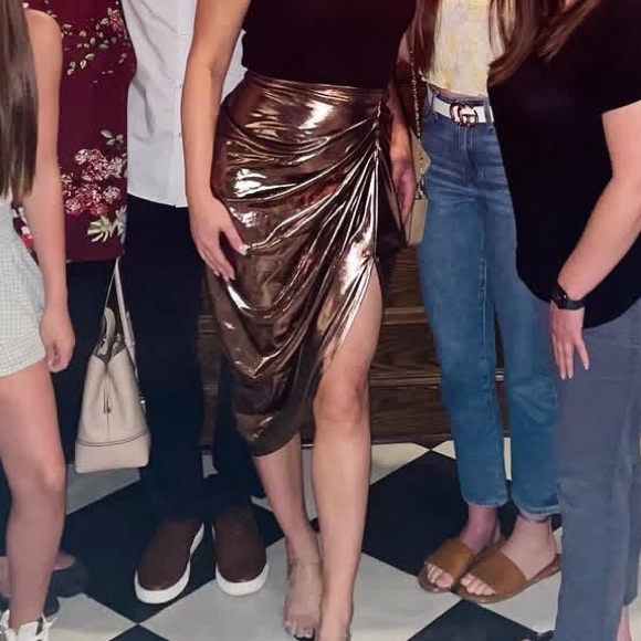 Metallic Gold Scrunch Gathered Fancy Midi Party Skirt - Picture 4 of 4